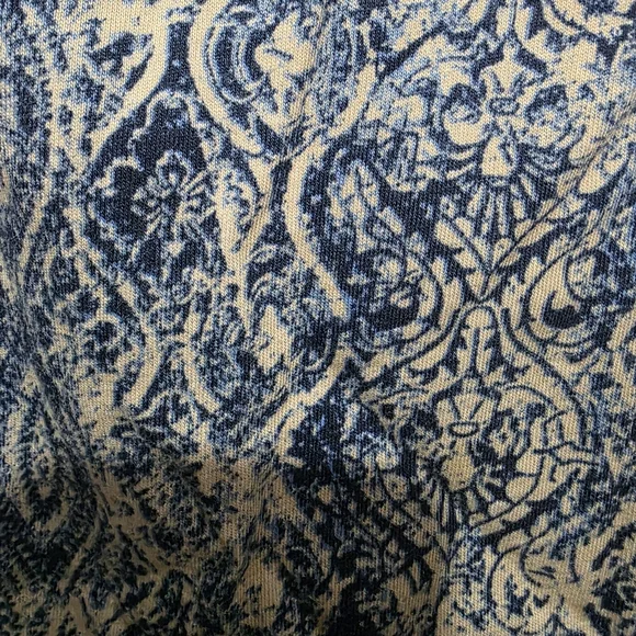 Catherine's Blue Patterned Women's Shirt - Picture 4 of 6